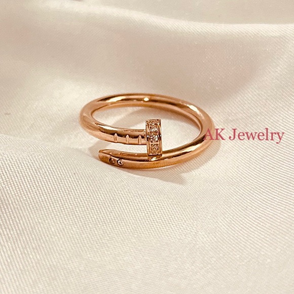 💎LUXURY ROSE GOLD PAVE RING, Nail Style, GOLD Plated, CZ Stones - Picture 3 of 4